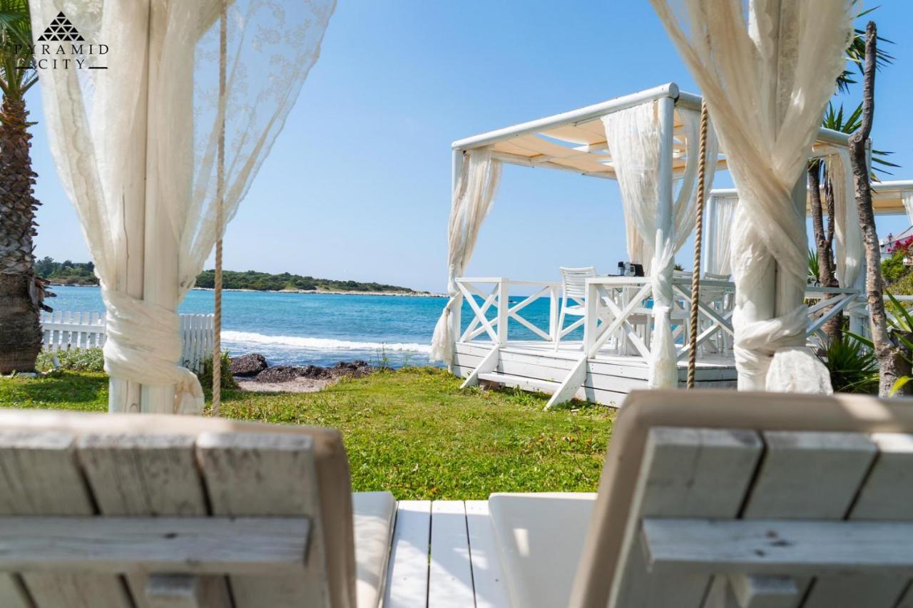 Luxury Villa Hera - Beachfront Roda  Exterior foto